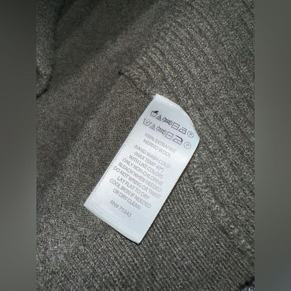 Cynthia Rowley Women’s Merino Wool Sleeveless Open Cardigan Size S - Picture 5 of 5